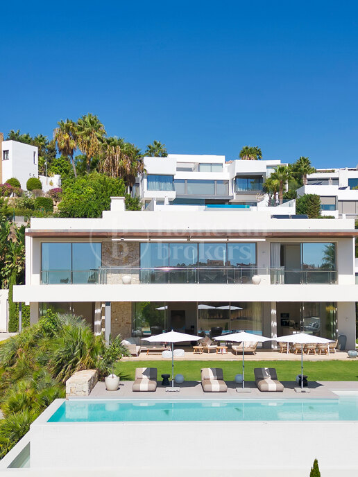 Villa Altea - Modern Villa in Gated community, Benahavis