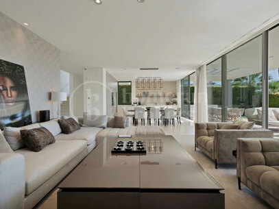 Villa Altea - Modern Villa in Gated community, Benahavis