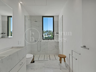 Villa Altea - Modern Villa in Gated community, Benahavis