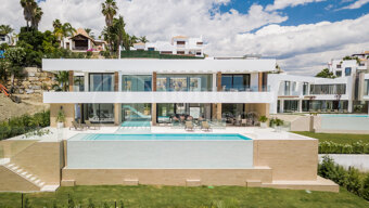 Villa Velaris - Modern Villa in La Alqueria, Benahavis