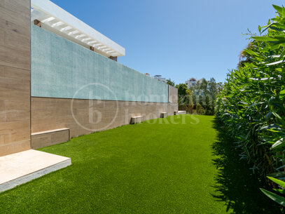 Villa Velaris - Modern Villa in La Alqueria, Benahavis