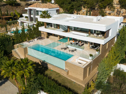 Villa Velaris - Villa Velaris - Modern villa i La Alqueria, Benahavis