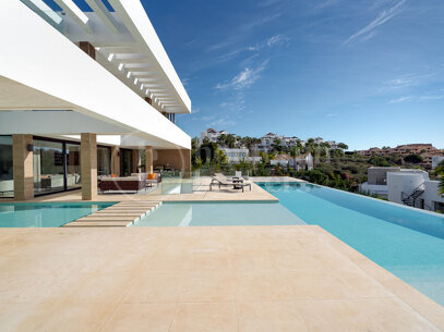 Villa Velaris - Modern Villa in La Alqueria, Benahavis