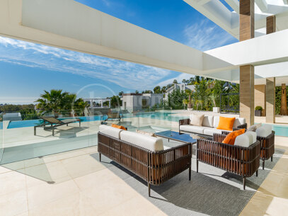 Villa Velaris - Modern Villa in La Alqueria, Benahavis