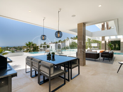 Villa Velaris - Modern Villa in La Alqueria, Benahavis