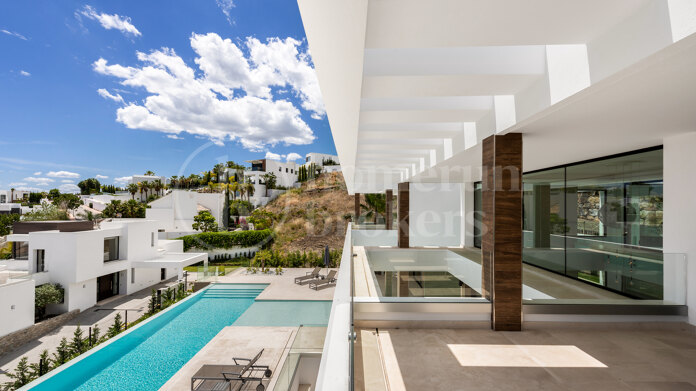 Villa Velaris - Modern Villa in La Alqueria, Benahavis