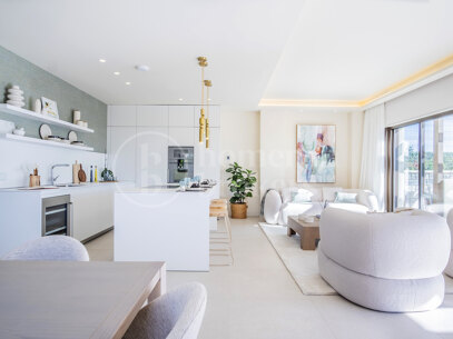 Villa Los jardines - Strandpromenad i den nya Golden Mile, Estepona