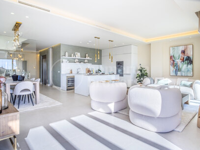 Villa Los jardines - Strandpromenad i den nya Golden Mile, Estepona