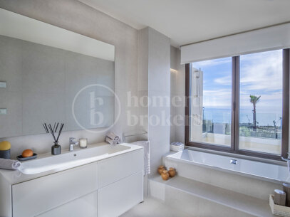 Villa Los jardines - Strandpromenad i den nya Golden Mile, Estepona