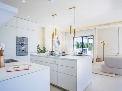 Villa Los jardines - Strandpromenad i den nya Golden Mile, Estepona