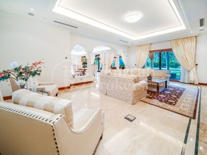 Villa Travertino - Classic Beachside Estate in Guadalmina Baja, Marbella