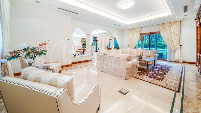 Villa Travertino - Classic Beachside Estate in Guadalmina Baja, Marbella