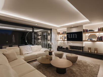 Villa Rowan - Modern Villa in Cancelada, Estepona