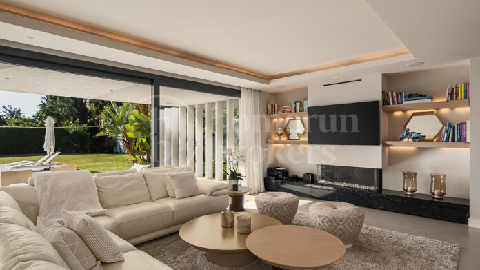 Villa Rowan - Modern Villa in Cancelada, Estepona