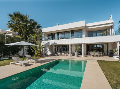 Villa Rowan - Modern Villa in Cancelada, Estepona