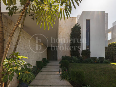Villa Rowan - Modern Villa in Cancelada, Estepona