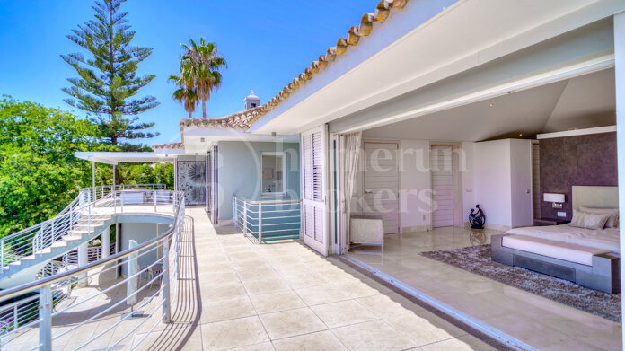 Villa Miramar - Panoramic Sea Views in El Madroñal