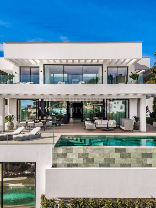 Villa Alfa - A Modern Masterpiece in El Madroñal, Benahavis