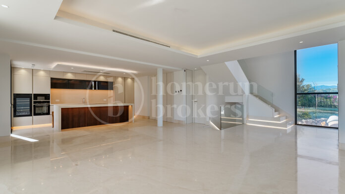 Atria 4 - Modern Villa in Lomas del Virrey, Marbella Golden Mile