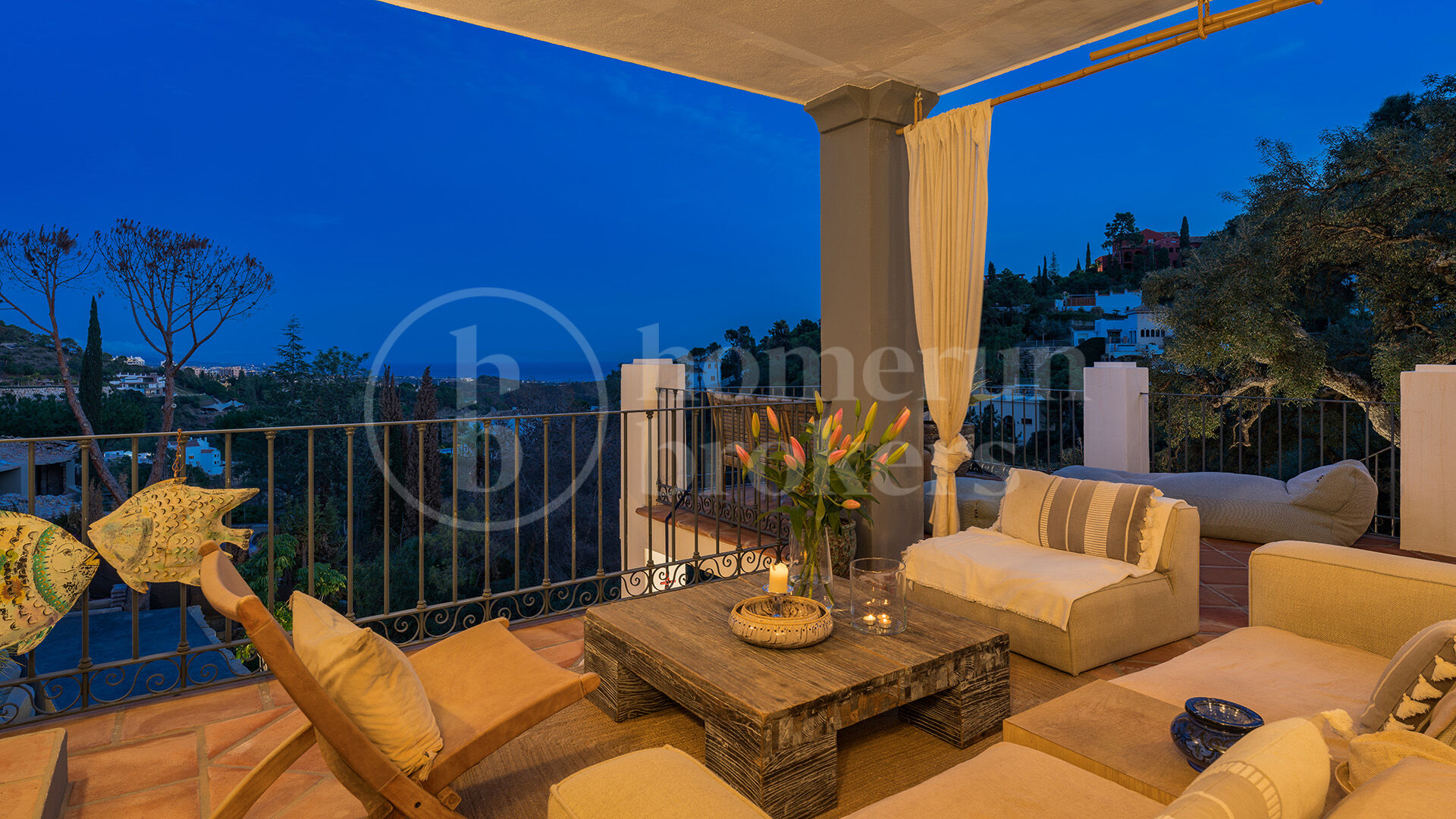 Villa Arantina - Andalusisk villa i El Madroñal, Benahavis
