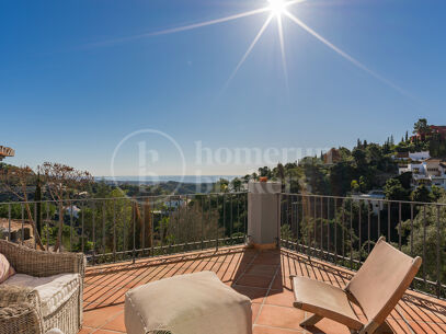 Villa Arantina - Andalusisk villa i El Madroñal, Benahavis