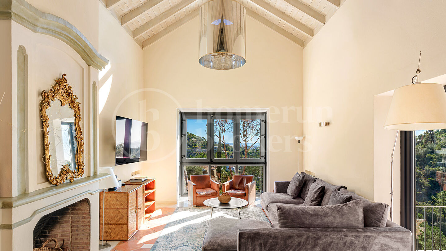 Villa Arantina - Andalusisk villa i El Madroñal, Benahavis