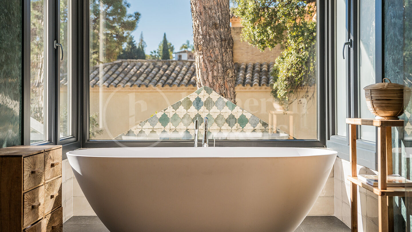 Villa Arantina - Andalusisk villa i El Madroñal, Benahavis