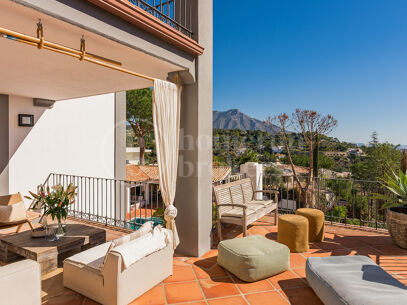 Villa Arantina - Andalusisk villa i El Madroñal, Benahavis