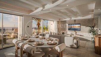 Penthouse Banus – Frontline duplex penthouse apartment in Puerto Banus.