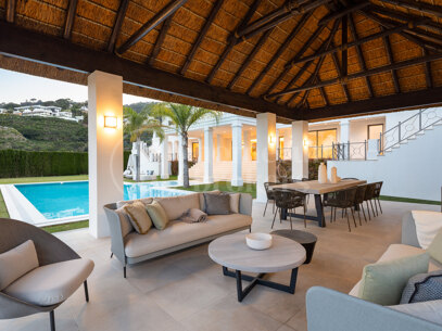 El Madroñal 6 - with Sea Views in El Madroñal, Benahavis