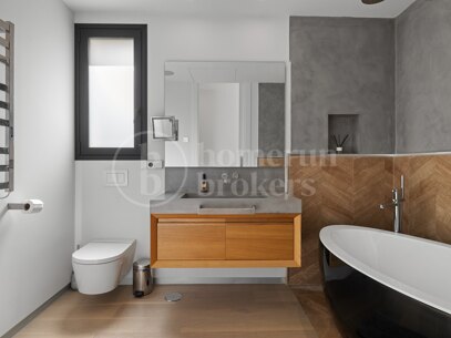 Villa Salina - Steps from the Beach in Guadalmina Baja