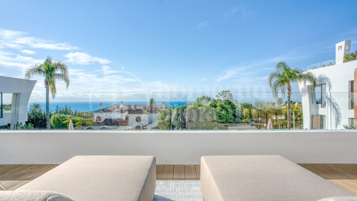 Apartment Sierra Blanca - with Sea Views in Marbella Golden Mile