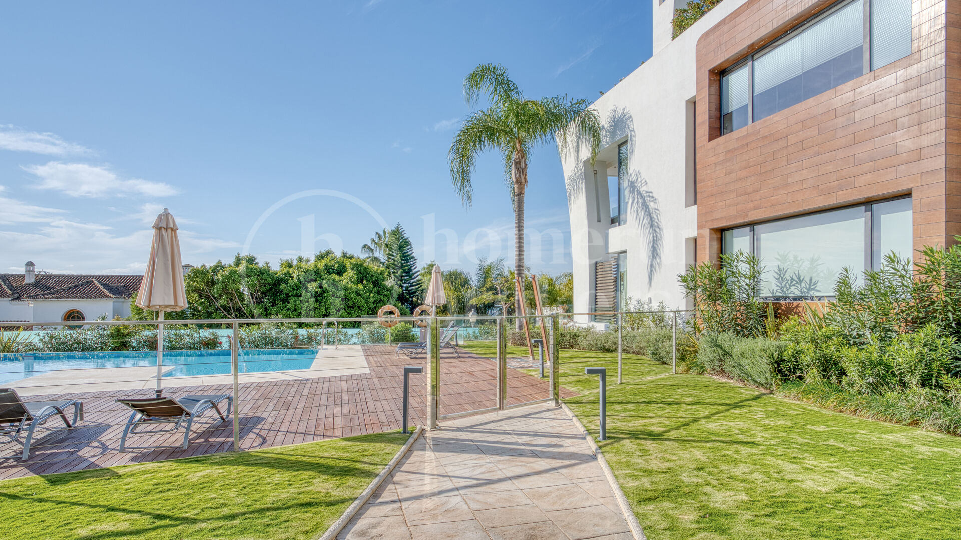 Apartment Sierra Blanca - with Sea Views in Marbella Golden Mile