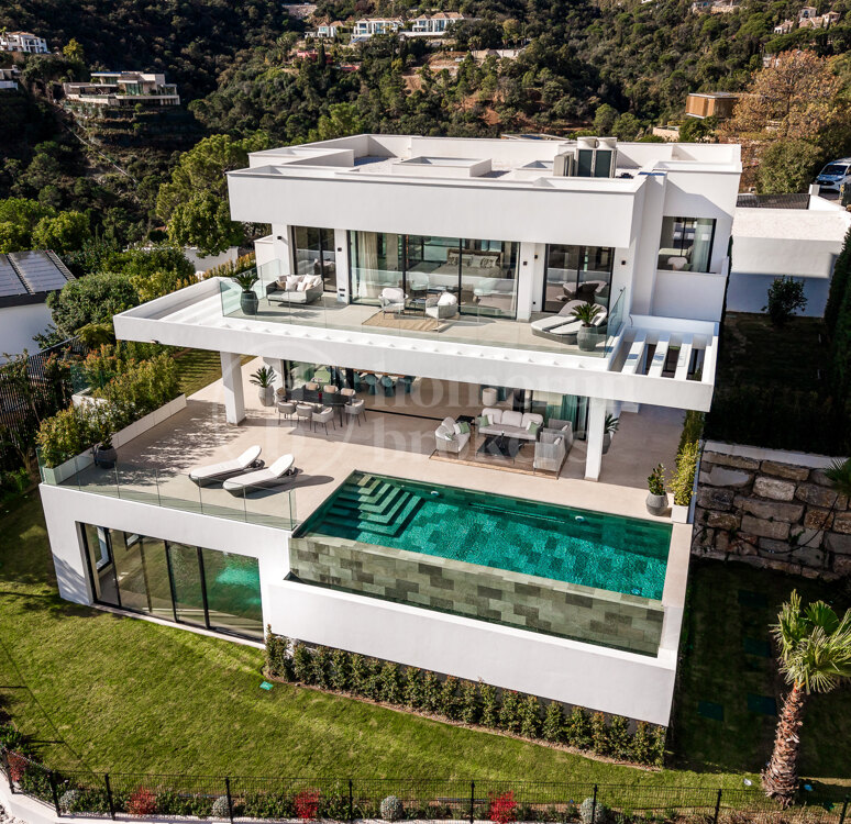 Villa Omega - Modern stil och helt ny i El Madroñal