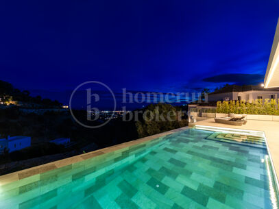 Villa Omega - Modern stil och helt ny i El Madroñal
