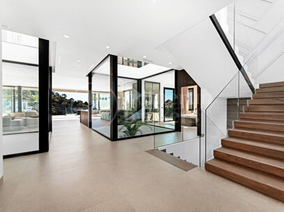 Villa Omega - Modern stil och helt ny i El Madroñal