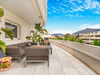 Apartment Embrujo - Fully Renovated Duplex Penthouse in Puerto Banús
