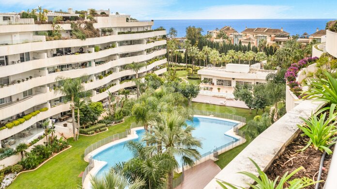 Apartment Embrujo - Fully Renovated Duplex Penthouse in Puerto Banús