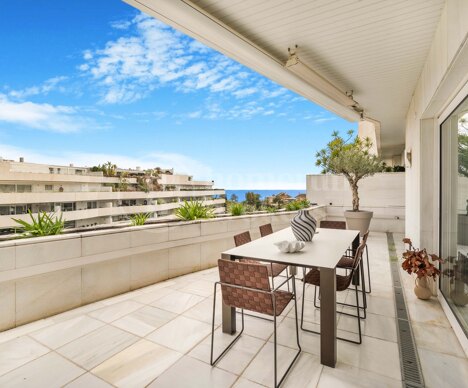 Apartment Embrujo - Fully Renovated Duplex Penthouse in Puerto Banús