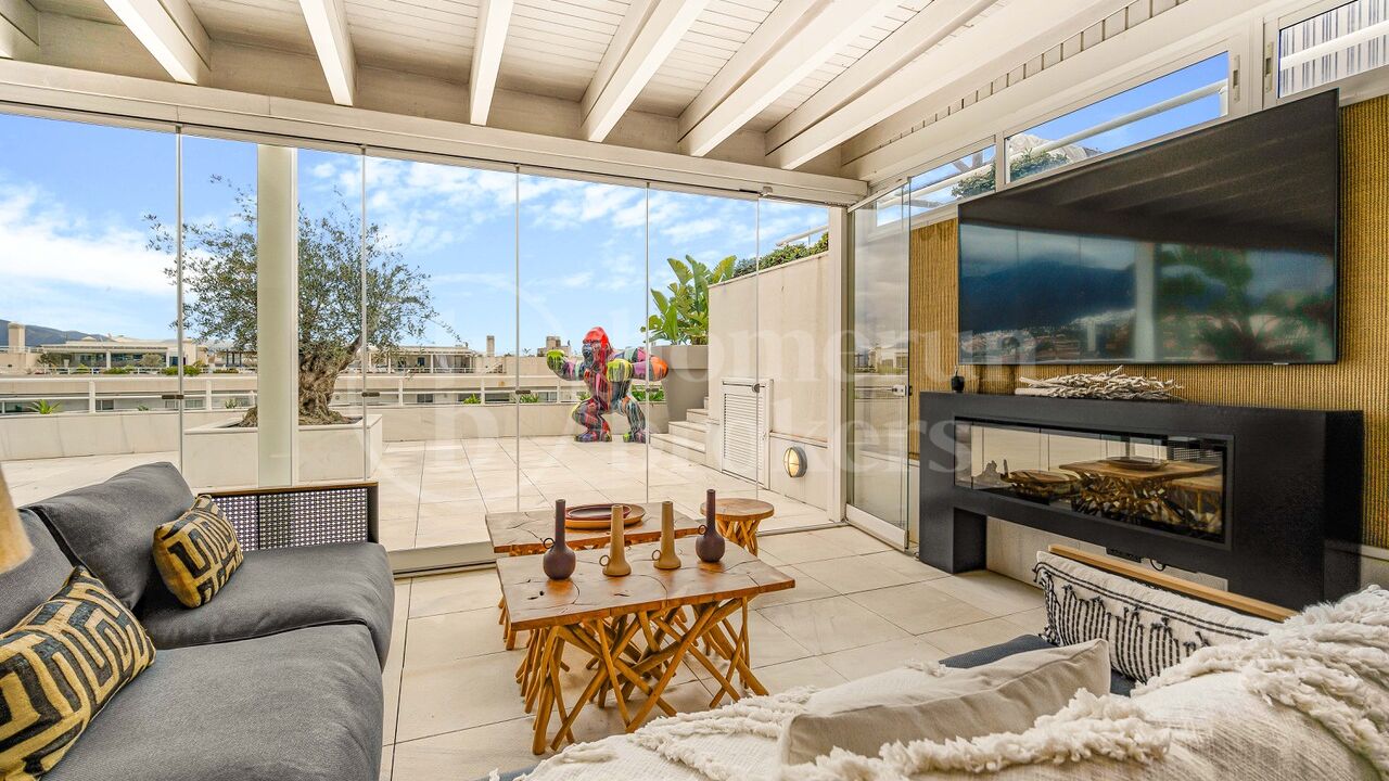 Apartment Embrujo - Fully Renovated Duplex Penthouse in Puerto Banús