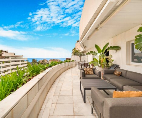 Apartment Embrujo - Fully Renovated Duplex Penthouse in Puerto Banús