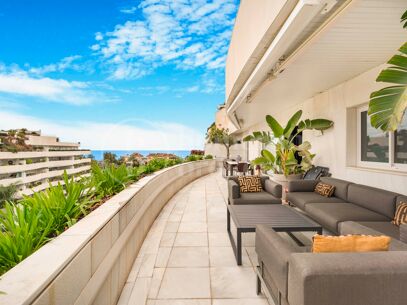 Apartment Embrujo - Fully Renovated Duplex Penthouse in Puerto Banús
