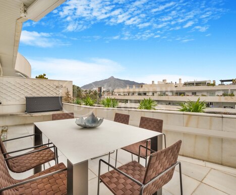 Apartment Embrujo - Fully Renovated Duplex Penthouse in Puerto Banús