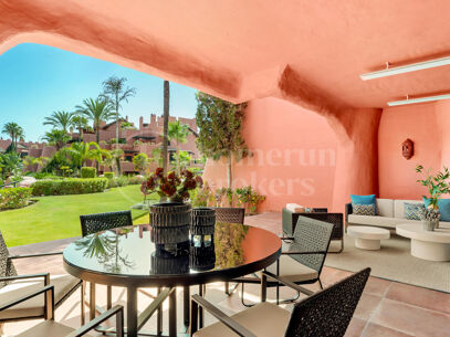 Lägenhet Torre Bermeja - med tillgång till stranden i Torre Bermeja Estepona.