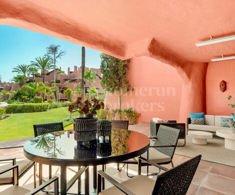 Apartment Torre Bermeja - with Beachfront Access in Torre Bermeja Estepona.