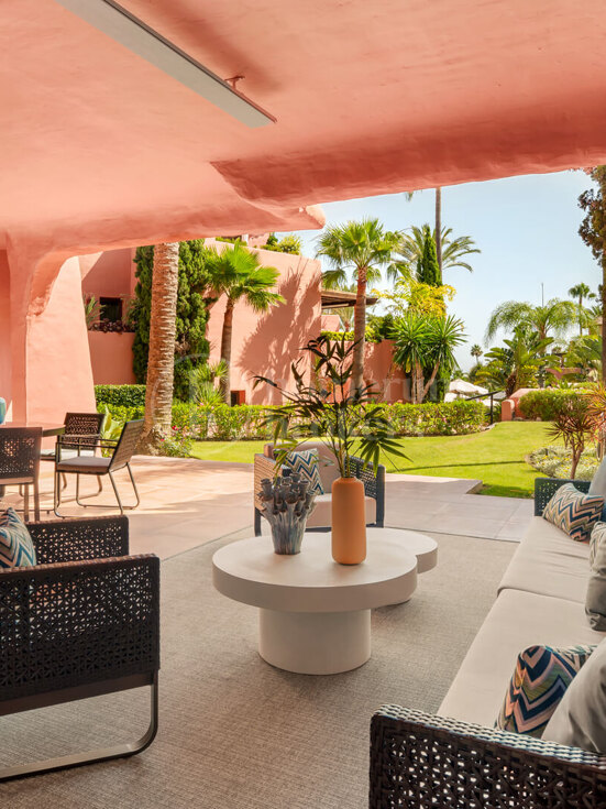 Lägenhet Torre Bermeja - med tillgång till stranden i Torre Bermeja Estepona.
