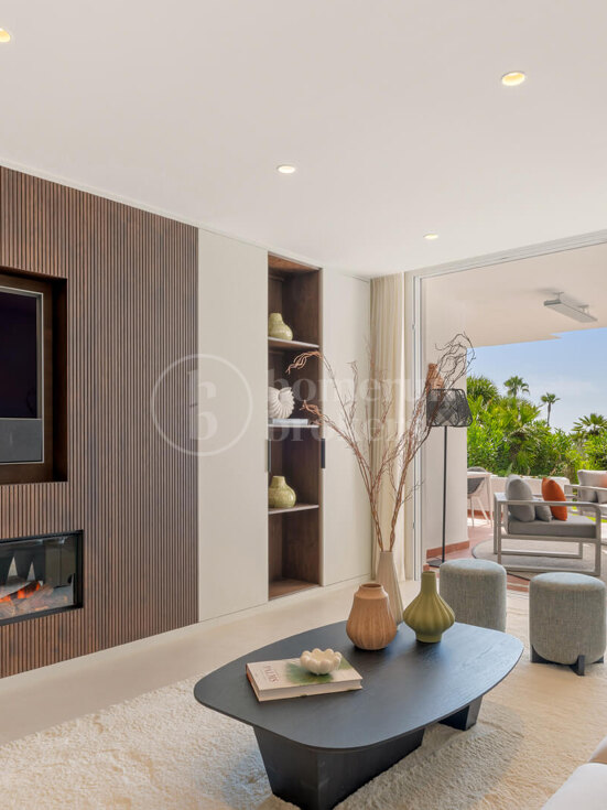 Costalita Cadiz – Fully Refurbished Apartment with Sea Views
