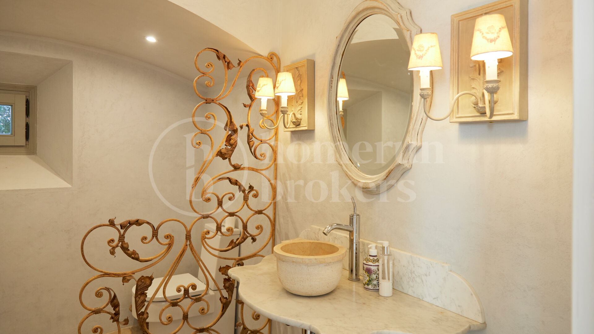 Villa Santa Katerina - med panoramautsikt i El Madroñal, Benahavis