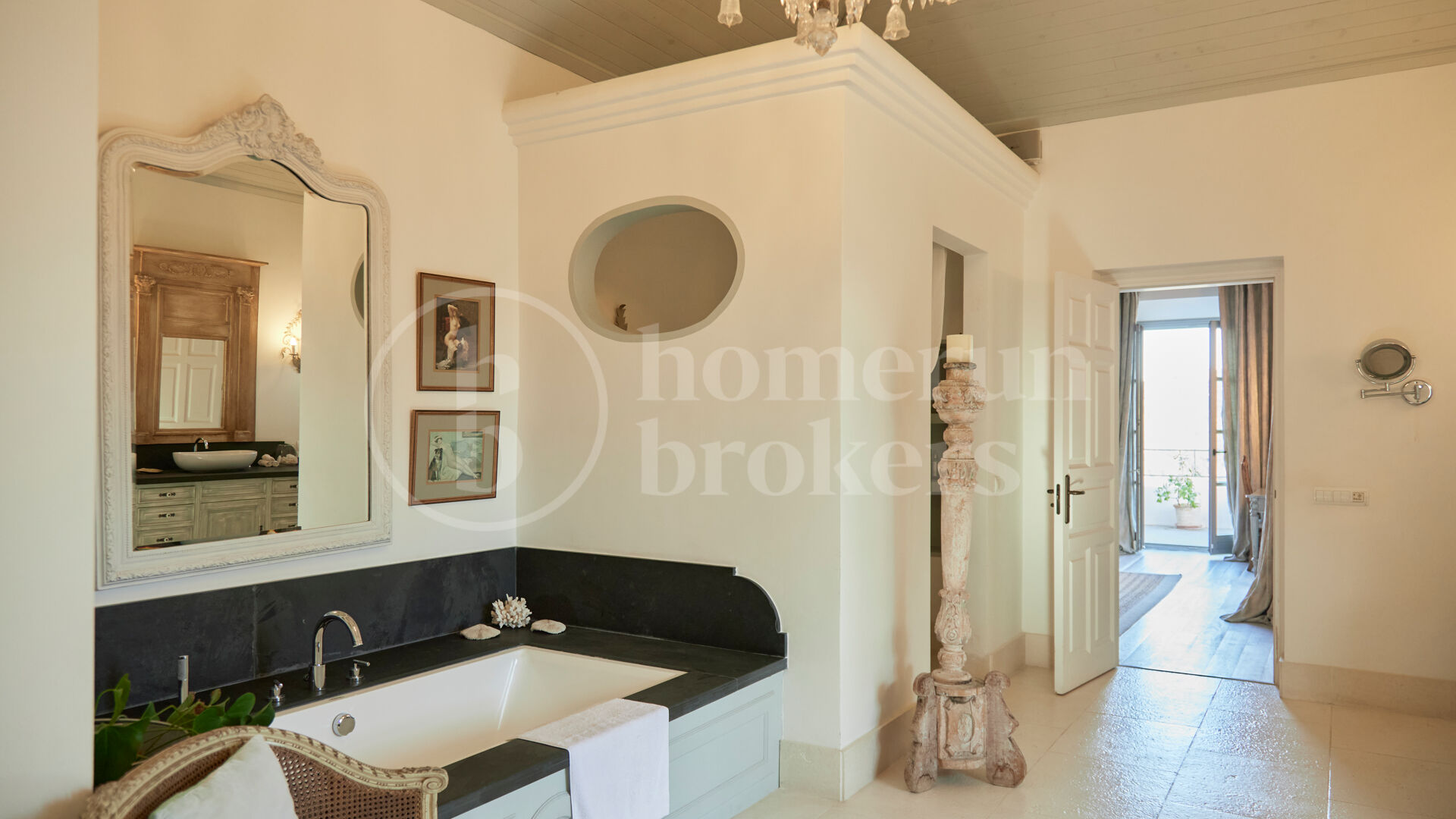 Villa Santa Katerina - med panoramautsikt i El Madroñal, Benahavis