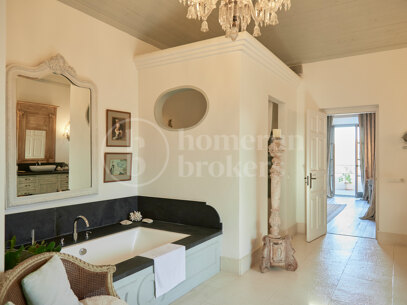 Villa Santa Katerina - med panoramautsikt i El Madroñal, Benahavis